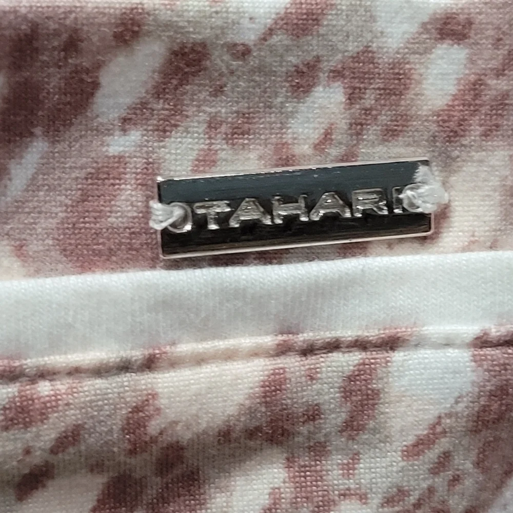 Tahari 1x pink